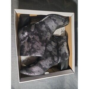 Kendall And Kylie Hadlee Metallic Ankle Booties Size 10 NIB
